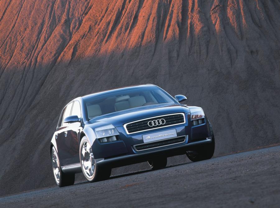  Audi Avantissimo Concept 2001 года  (фото 1 из 29)